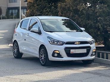 Chevrolet: Chevrolet Spark: 2017 г., 1 л, Вариатор, Бензин, Хэтчбэк — 2