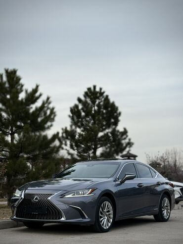 Lexus: Lexus ES: 2019 г., 2.5 л, Вариатор, Гибрид, Седан — 1