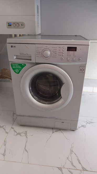 Şəxsi qulluq: Paltaryuyan maşın LG, 7 kq, İşlənmiş, Avtomat