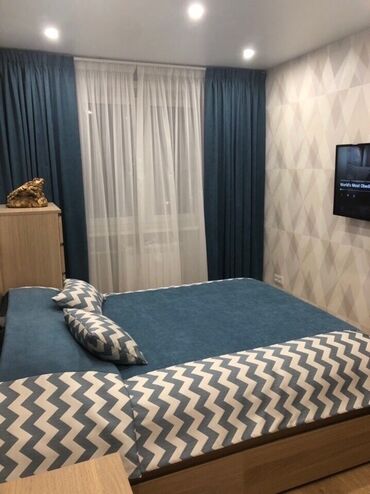 1 комнатная квартира на сутки в оше: 1 бөлмө, Мончо буюмдары, Кондиционер, Алдын ала ээлөө