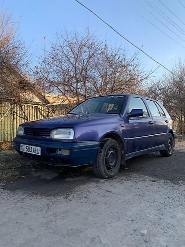 гольы 2: Volkswagen Golf: 1994 г., 1.6 л, Механика, Бензин, Хэтчбэк — 2