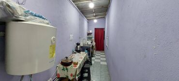 hazir biznes kafe: Hazir temirli ticaret obyekti yoldan 50metr kenarda yerlewir 217kvmetr