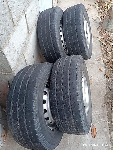 Транспорт: 225/70/R15C комплект на летней резине 4 штуки + запаска — 1
