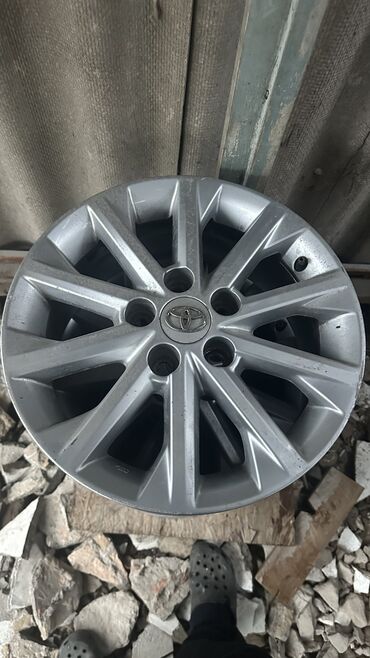 runx alex: Диски R 16 Toyota, Комплект, отверстий - 5, Б/у