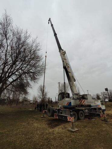 Услуги автокрана: Услуги автокрана 🏗️ Грузоподъемность от 25 до 50-тонн Вылет стрел от — 7