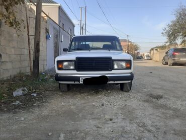 bahalı maşınlar: VAZ (LADA) 2107: 1.6 l | 1999 il 350000 km Sedan