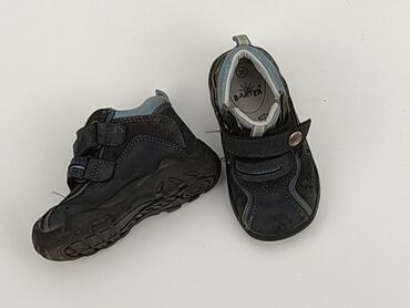 born2be czarne buty sportowe: Kozaki 20, Używany