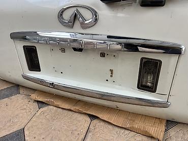 Крышки багажника и комплектующие: Крышка багажника Infiniti, 2010 г., Б/у, Оригинал — 10