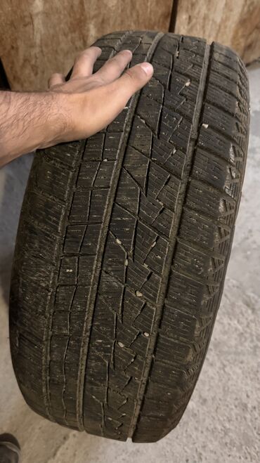 купить шины 235 55 r18 зима: 235/55R18 зимний балоны протектор 80-90 процентов