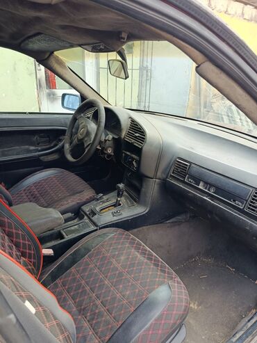 Avtomobil salonu üçün digər detallar: BMW BMW E36 — 7