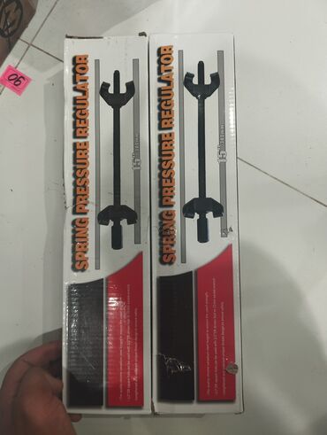 Radiatorlar: Bu yay tənzimləyicisi, avtomobilin amortizatorundakı yayları sıxmaq