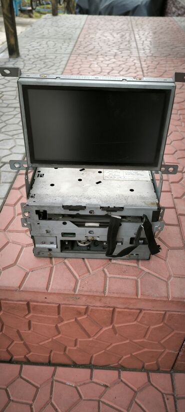 продаю лт: Продаю магнитолу Infiniti FX35 S50 2005 год с цветным экраном