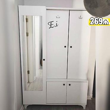 divar skafi: Ağ rəngdə çoxfunksiyalı dəhliz dolabı - Dizayn: minimal və səliqəli — 1