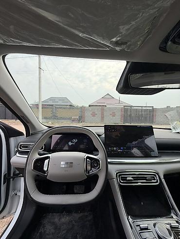 geely automobile: Geely Emgrand: 2025 г., 1.5 л, Автомат, Гибрид, Седан — 8