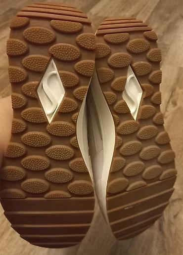krossovka: Skechers, Ölçü: 40, rəng - Bej, Yeni — 9