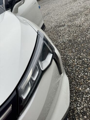 Другой электротранспорт: Электромобиль (кроссовер), белый цвет кузова. Основные особенности: - — 2