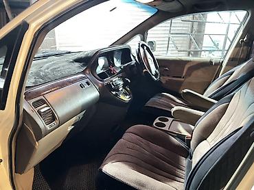 2 4 д: Honda Odyssey: 2000 г., 2.3 л, Автомат, Бензин, Минивэн — 4