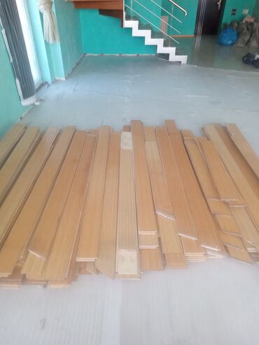 строй материал: Salam laminat satilir kavatrati 3manatdan hamsi əladi 0558027635 kim
