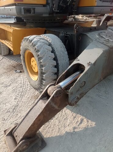 Yük maşınları: Volvo 180, 2011 il, motor 10 l, İşlənmiş — 4