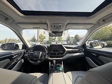тайота айрус: Toyota Highlander: 2020 г., 2.5 л, Вариатор, Гибрид, Внедорожник — 5