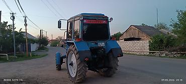ford transit kreditlə: Belarus MTZ traktoru – mavi rəng, qabaq təkər dartısı (4x4), kabinli — 9