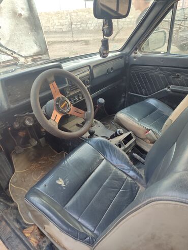 maşın nolyedi: VAZ (LADA) 4x4 Niva: 1.7 l | 1989 il | 22000 km Hetçbek