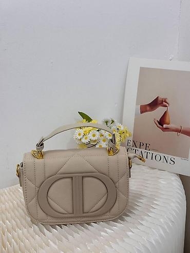 Əl çantası, Dior, Yeni lalafo.az -da Əl çantası, Dior, Yeni