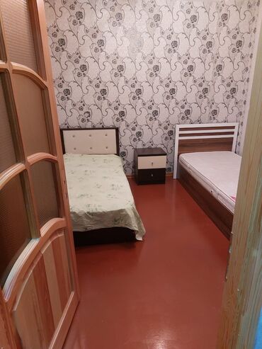 Uzunmüddətli kirayə mənzillər: Qurtulus 2 de, 3 mertebelerde, Hedef lisseyi ve 5 sayli mektebin — 5