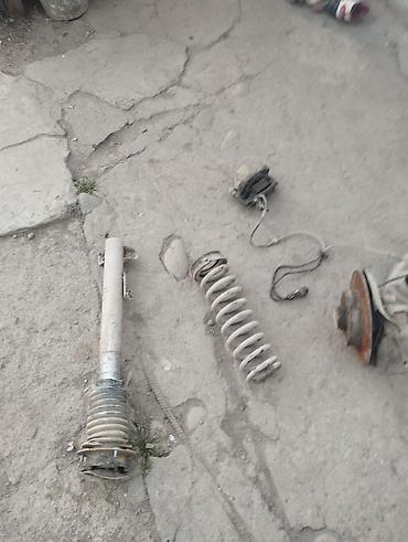 Другие детали ходовой части: Задняя подвеска в сборе для автомобиля.Мерс190,лобаш! Состав — 4