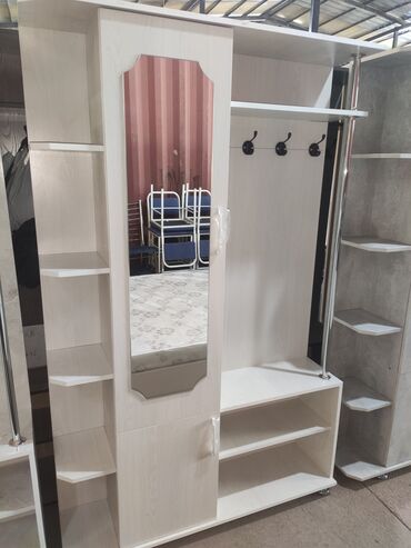 Шкафы-прихожие: Шкаф-прихожая, Новый, С зеркалом, ЛДСП at lalafo.kg — 30 Шкафы-прихожие: Шкаф-прихожая, Новый, С зеркалом, ЛДСП — 30