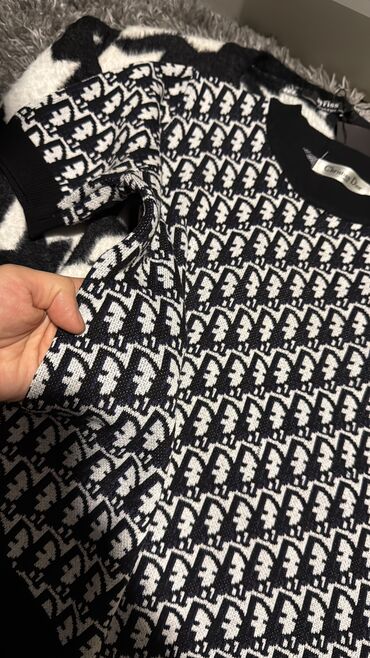 Köynək və bluzalar: Satilir yenidilar — 6