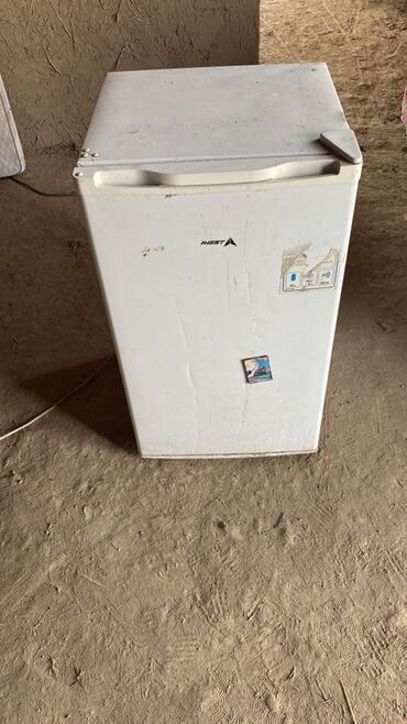 доска планшет: Холодильник Avest, Минихолодильник