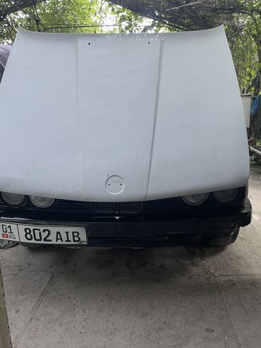 купить коробку передач гольф 2: BMW 318: 1984 г., 1.6 л, Механика, Бензин, Седан