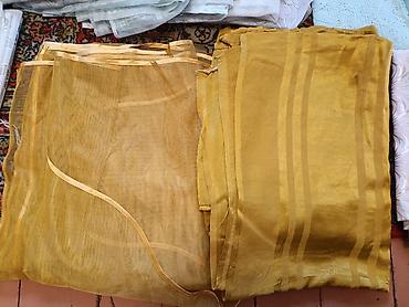 Комплекты постельного белья: В связи с отъездом продаю недорого постельное белье б/ у: наволочки-50 — 14