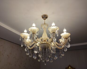 işıqlandırma: Çılçıraq, 8 lampa, Şüşə