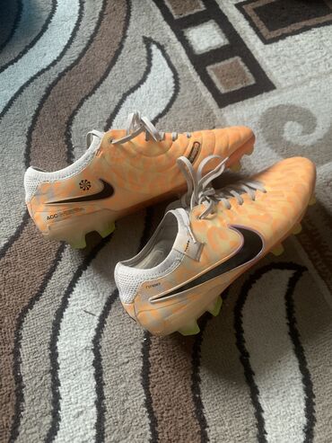 Бутсы: Nike tiempo 10