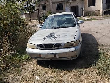 Унаа сатуу: Daewoo Nubira: 1997 г., 1.6 л, Кол менен иштөөчү, Бензин, Седан — 2