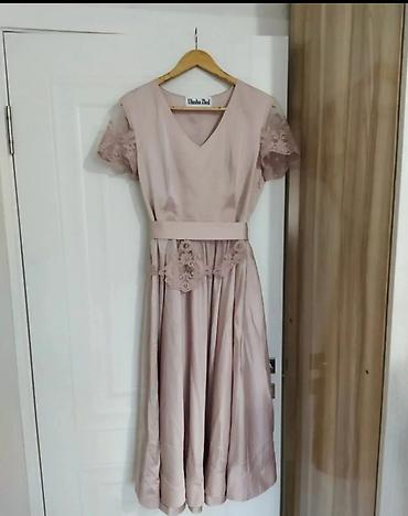 Повседневные платья: Продаю платья в отличном состоянии, недорого. Фото скину на Вотсап — 2