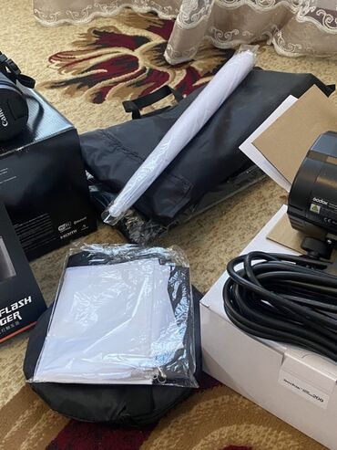 Fotokameralar: Canon EOS RP + RF 24-105mm f/4-7.1 IS STM Kit və studiya işığı — 7