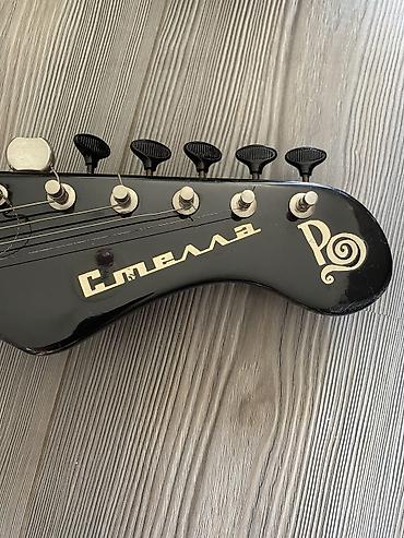 gitara qara: Elektron gitara, 6 sim, İşlənmiş — 3