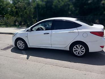 highlander platinum: Hyundai Solaris: 2015 г., 1.6 л, Механика, Бензин, Седан — 3