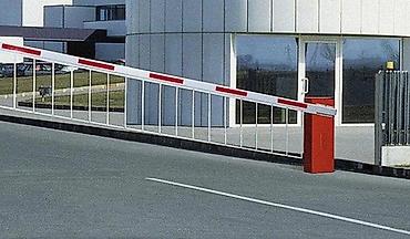 светофоры: Автоматический шлагбаум для контроля въезда на парковки, въездные — 1