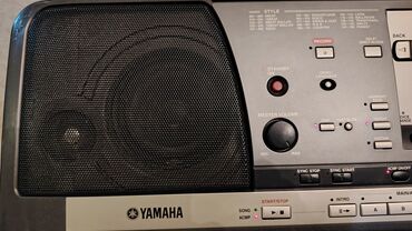 Sintezatorlar: Sintezator, Yamaha — 8