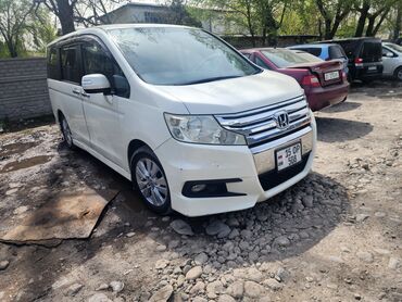 токтогул транспорт: Honda Stepwgn: 2012 г., 2 л, Автомат, Бензин, Вэн/Минивэн