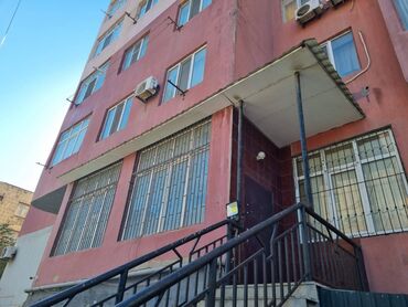 Kommersiya daşınmaz əmlakının satışı: ⚜️Təcili, yeni tikilinin altında kupçalı obyekt satılır! ⚜️23 — 3