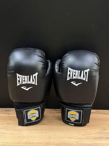 Другое для спорта и отдыха: Боксерские перчатки Наши адреса: 📍Ахунбаева Алматинка кольцо — 10