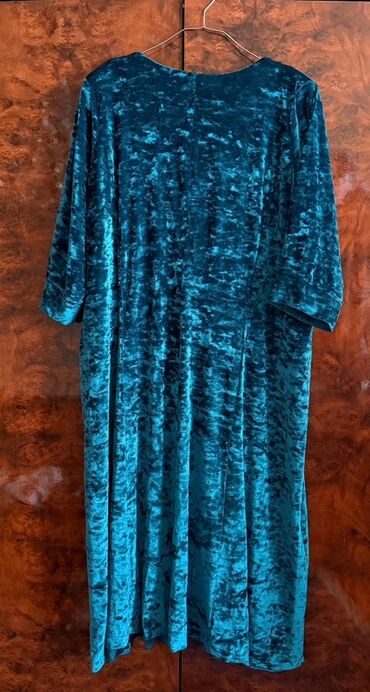 Ziyafət donları: Bu geyim qadınlar üçün nəzərdə tutulmuş müxtəlif üslublu iki paltardan -da lalafo.az — 13 Ziyafət donları: Bu geyim qadınlar üçün nəzərdə tutulmuş müxtəlif üslublu iki paltardan — 13