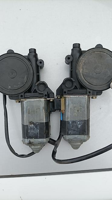 Другие аксессуары для салона: Запчасти от БМВ е34 Запчасти на е34 Оригинал колонки динамики с — 11