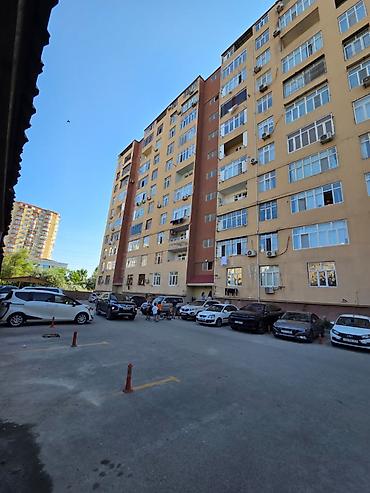 Mənzillər: 3 otaqlı, Yeni tikili, 165 kv. m — 1