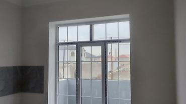 Həyət evləri və villaların satışı: Satılır: həyət evi - Həyətyanı sahə: Hündür hasarlı, dəmir darvazalı — 12